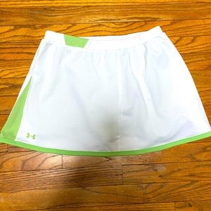 Under Armour Tennis Skirt with Shorts Size Medium